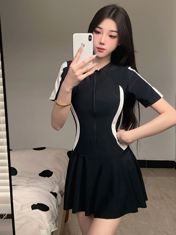 2026 جديد ملابس سباحة نسائية م - مراجعة Swimsuit One Piece وسعره